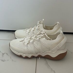 Madewell Cream Knit Sneakers with Tan Sole